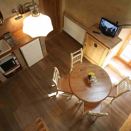 Apartmany Reve Trebon Ruang foto